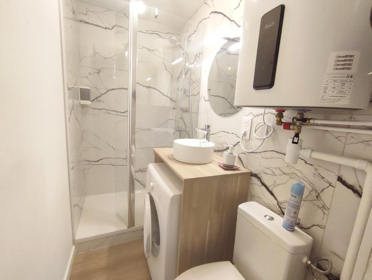 Le Cerf Charmant, T2, Luchon, Wifi, Balcon, Ascenseur, 4 Personnes Bagneres-de-Luchon Екстер'єр фото